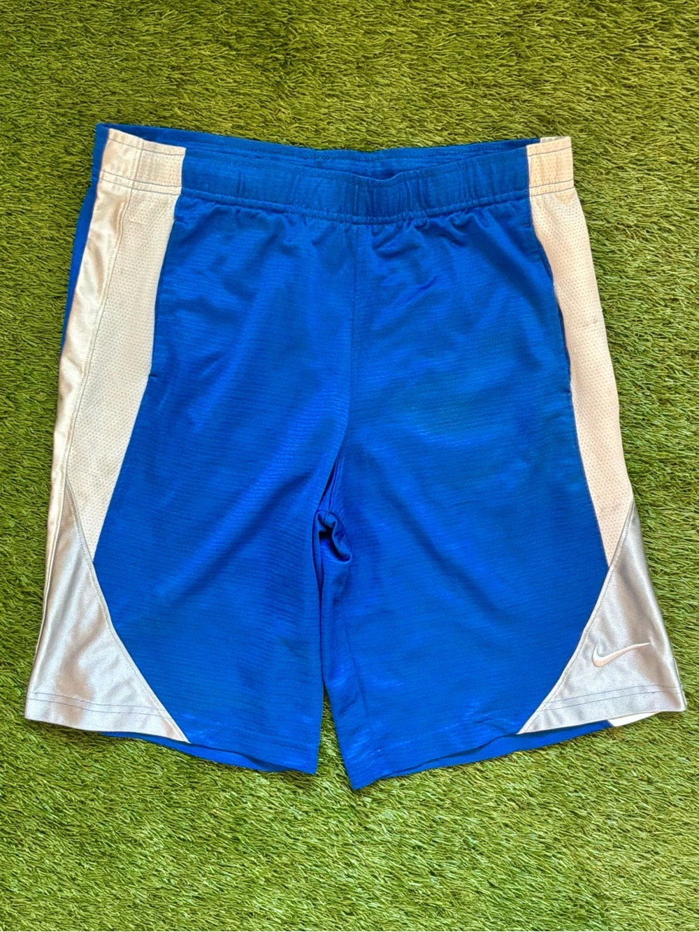 Nike Blue White Dri-FIT Basketball Soccer Athletic Shorts Men’s Medium